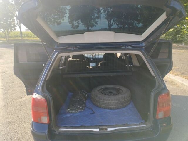 Синий Фольксваген Другая, объемом двигателя 1.6 л и пробегом 485 тыс. км за 3500 $, фото 6 на Automoto.ua