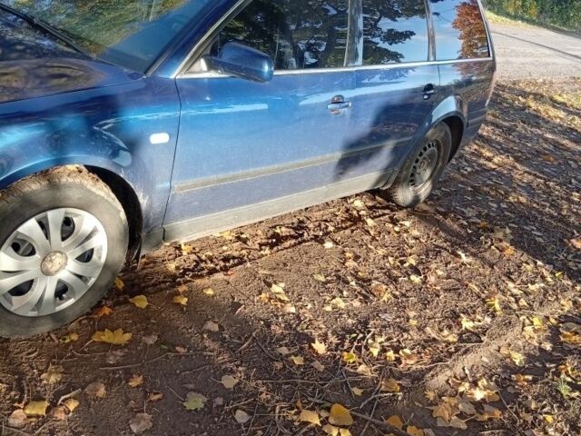 Синій Фольксваген Інша, об'ємом двигуна 1.6 л та пробігом 380 тис. км за 3500 $, фото 5 на Automoto.ua