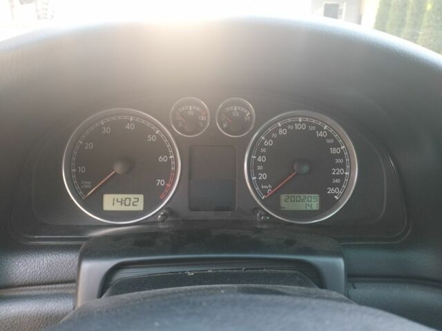 Синій Фольксваген Інша, об'ємом двигуна 1.6 л та пробігом 200 тис. км за 4800 $, фото 6 на Automoto.ua