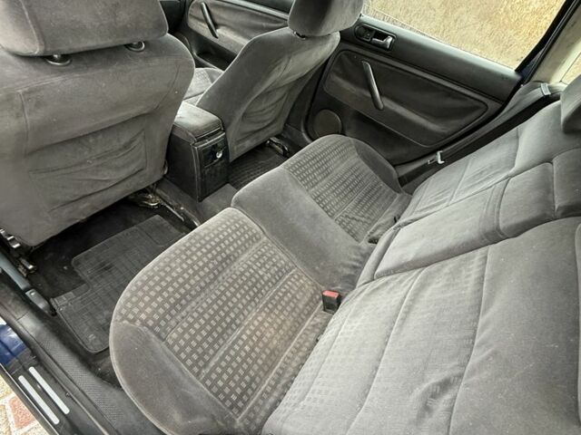 Синий Фольксваген Другая, объемом двигателя 1.9 л и пробегом 256 тыс. км за 2100 $, фото 7 на Automoto.ua