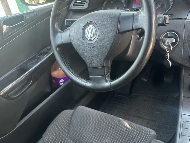 Синий Фольксваген Другая, объемом двигателя 2 л и пробегом 200 тыс. км за 5400 $, фото 5 на Automoto.ua