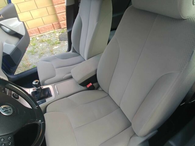 Синий Фольксваген Другая, объемом двигателя 2 л и пробегом 161 тыс. км за 6000 $, фото 4 на Automoto.ua