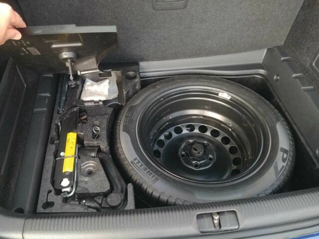 Синий Фольксваген Другая, объемом двигателя 2 л и пробегом 161 тыс. км за 6000 $, фото 16 на Automoto.ua