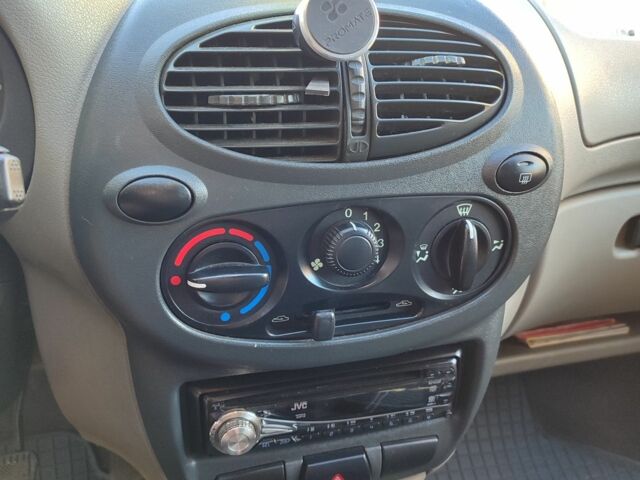 Синий Фольксваген Другая, объемом двигателя 1.4 л и пробегом 177 тыс. км за 2100 $, фото 6 на Automoto.ua