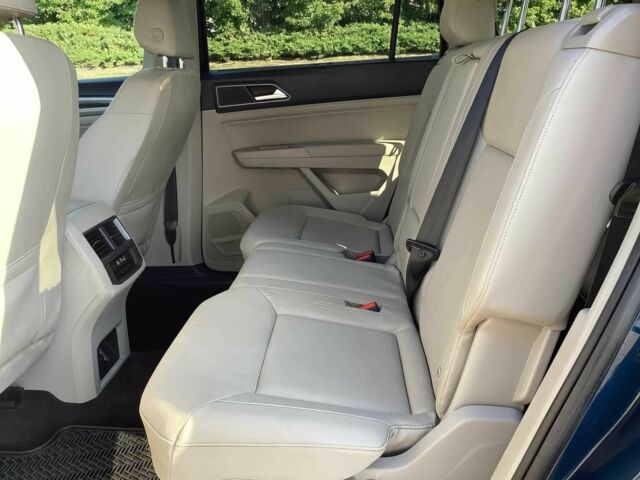 Синій Фольксваген Інша, об'ємом двигуна 3.6 л та пробігом 38 тис. км за 9000 $, фото 12 на Automoto.ua