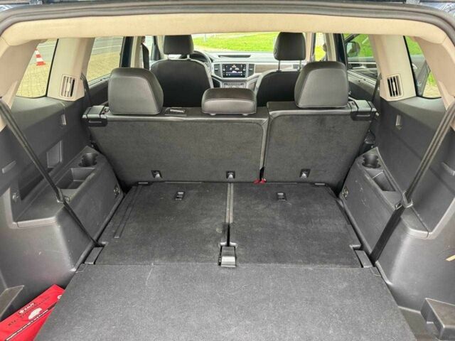 Синий Фольксваген Другая, объемом двигателя 3.6 л и пробегом 50 тыс. км за 24000 $, фото 8 на Automoto.ua