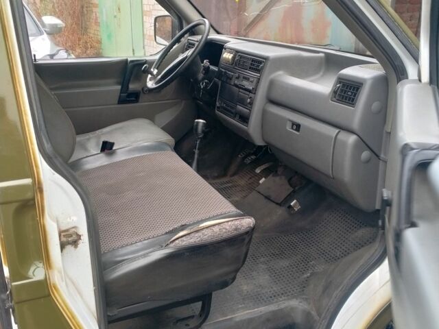 Зелений Фольксваген Інша, об'ємом двигуна 2.45 л та пробігом 3 тис. км за 3479 $, фото 2 на Automoto.ua