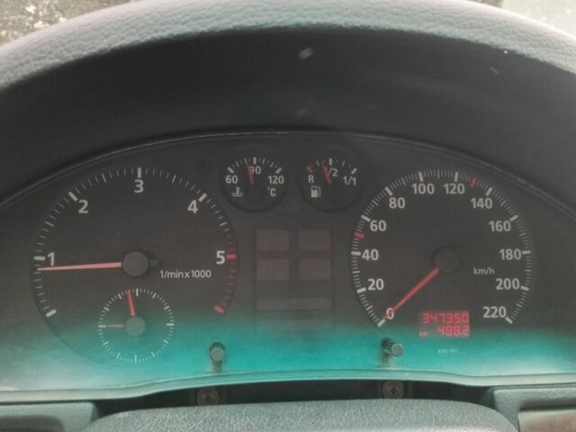 Зелений Фольксваген Інша, об'ємом двигуна 1.9 л та пробігом 348 тис. км за 400 $, фото 9 на Automoto.ua