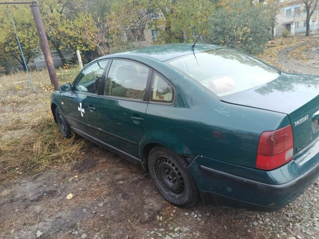 Зелений Фольксваген Інша, об'ємом двигуна 1 л та пробігом 250 тис. км за 2026 $, фото 1 на Automoto.ua