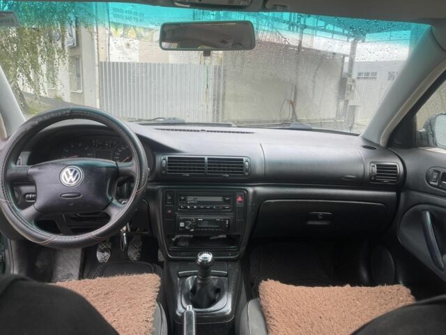 Зеленый Фольксваген Другая, объемом двигателя 1.8 л и пробегом 330 тыс. км за 3800 $, фото 6 на Automoto.ua