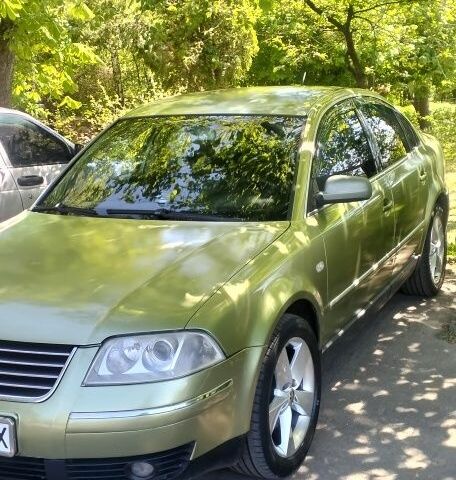 Зеленый Фольксваген Другая, объемом двигателя 1.8 л и пробегом 400 тыс. км за 3800 $, фото 1 на Automoto.ua