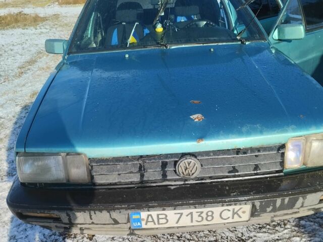 Зелений Фольксваген Інша, об'ємом двигуна 1.6 л та пробігом 244 тис. км за 600 $, фото 2 на Automoto.ua