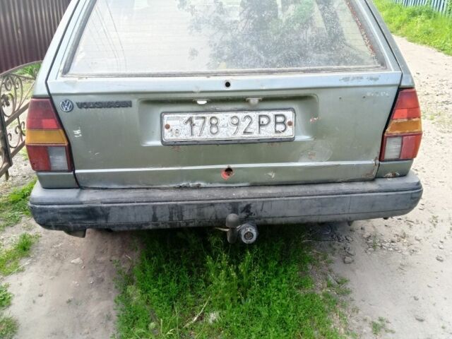 Зеленый Фольксваген Другая, объемом двигателя 1.6 л и пробегом 240 тыс. км за 476 $, фото 2 на Automoto.ua