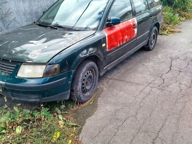 Зеленый Фольксваген Другая, объемом двигателя 1.6 л и пробегом 300 тыс. км за 500 $, фото 1 на Automoto.ua