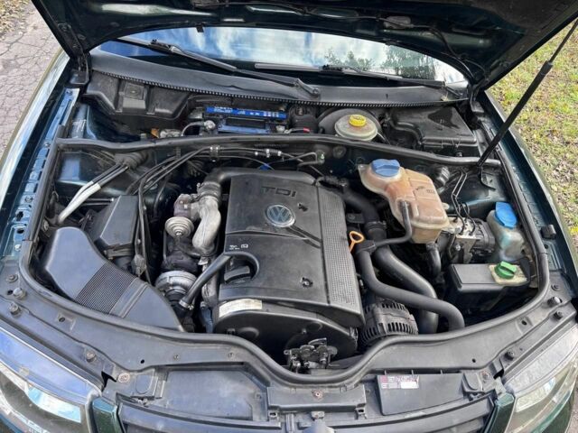 Зелений Фольксваген Інша, об'ємом двигуна 1.9 л та пробігом 300 тис. км за 3700 $, фото 7 на Automoto.ua