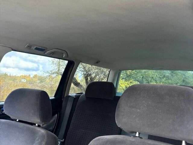 Зелений Фольксваген Інша, об'ємом двигуна 1.9 л та пробігом 300 тис. км за 3700 $, фото 6 на Automoto.ua