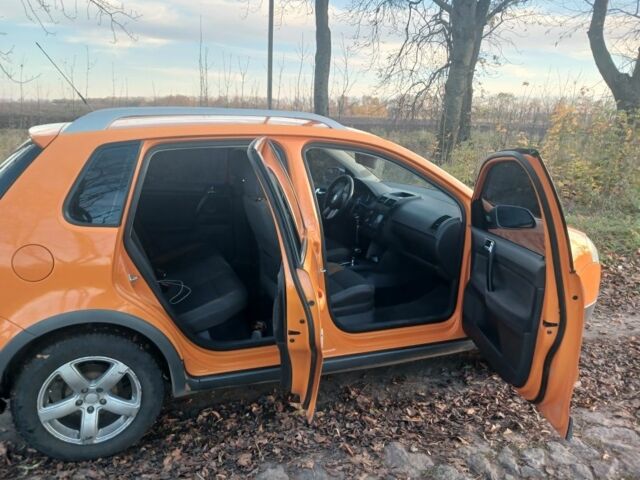 Оранжевый Фольксваген Другая, объемом двигателя 1.4 л и пробегом 196 тыс. км за 6600 $, фото 4 на Automoto.ua