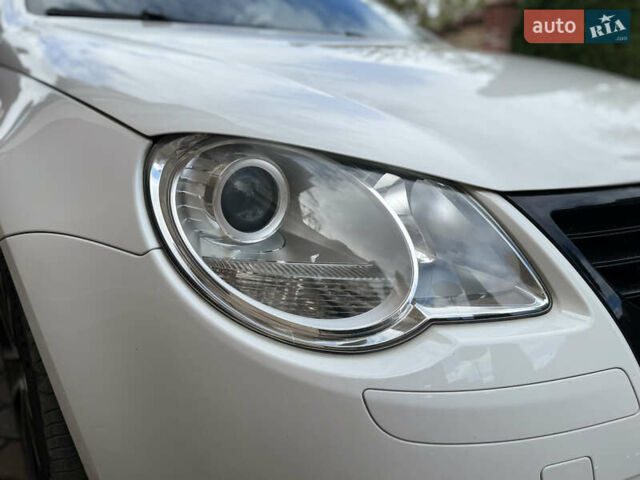 Белый Фольксваген Эос, объемом двигателя 1.39 л и пробегом 104 тыс. км за 8700 $, фото 40 на Automoto.ua