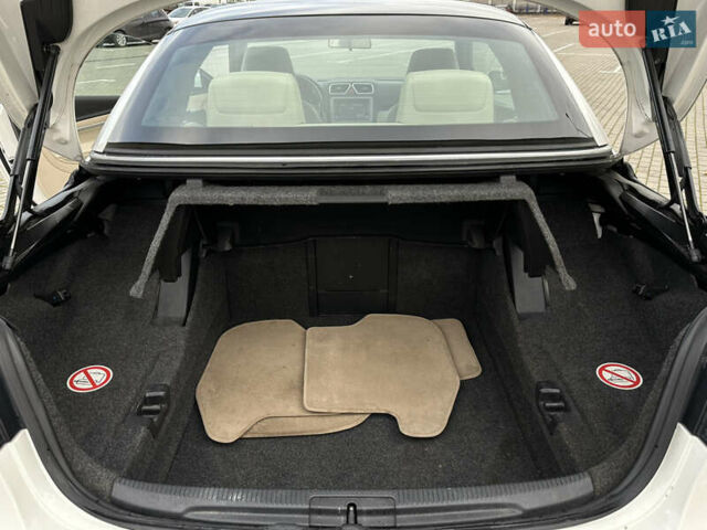 Белый Фольксваген Эос, объемом двигателя 1.98 л и пробегом 245 тыс. км за 9600 $, фото 18 на Automoto.ua