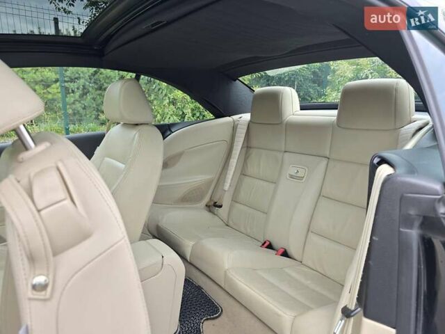 Чорний Фольксваген Еос, об'ємом двигуна 2 л та пробігом 124 тис. км за 6199 $, фото 35 на Automoto.ua