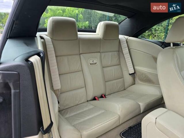 Чорний Фольксваген Еос, об'ємом двигуна 2 л та пробігом 124 тис. км за 6199 $, фото 16 на Automoto.ua