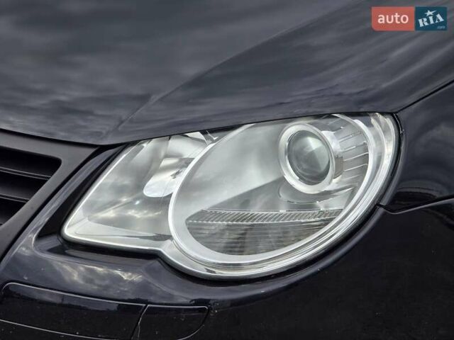 Чорний Фольксваген Еос, об'ємом двигуна 2 л та пробігом 124 тис. км за 6199 $, фото 6 на Automoto.ua