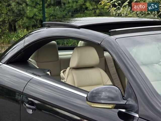 Чорний Фольксваген Еос, об'ємом двигуна 2 л та пробігом 124 тис. км за 6199 $, фото 61 на Automoto.ua