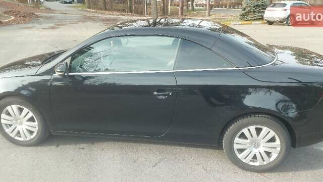 Чорний Фольксваген Еос, об'ємом двигуна 2 л та пробігом 266 тис. км за 7500 $, фото 15 на Automoto.ua