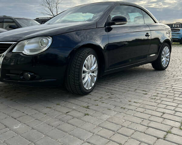 Черный Фольксваген Эос, объемом двигателя 1.4 л и пробегом 260 тыс. км за 7400 $, фото 20 на Automoto.ua