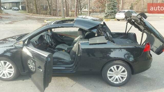 Чорний Фольксваген Еос, об'ємом двигуна 2 л та пробігом 266 тис. км за 7500 $, фото 12 на Automoto.ua