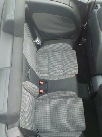 Чорний Фольксваген Еос, об'ємом двигуна 2 л та пробігом 266 тис. км за 7500 $, фото 8 на Automoto.ua