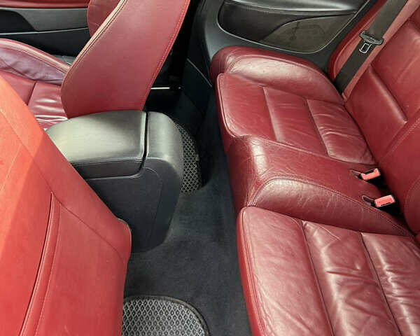 Черный Фольксваген Эос, объемом двигателя 1.4 л и пробегом 260 тыс. км за 7400 $, фото 12 на Automoto.ua