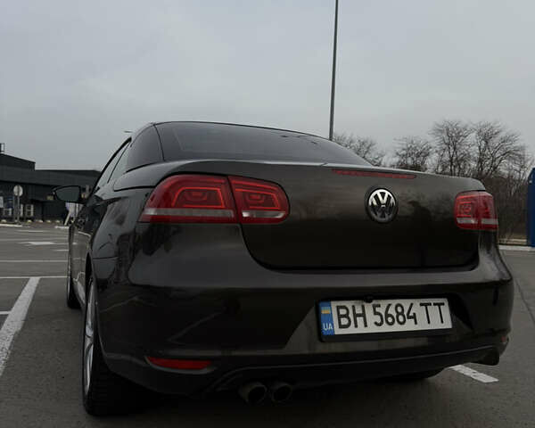 Коричневый Фольксваген Эос, объемом двигателя 1.98 л и пробегом 228 тыс. км за 7900 $, фото 3 на Automoto.ua