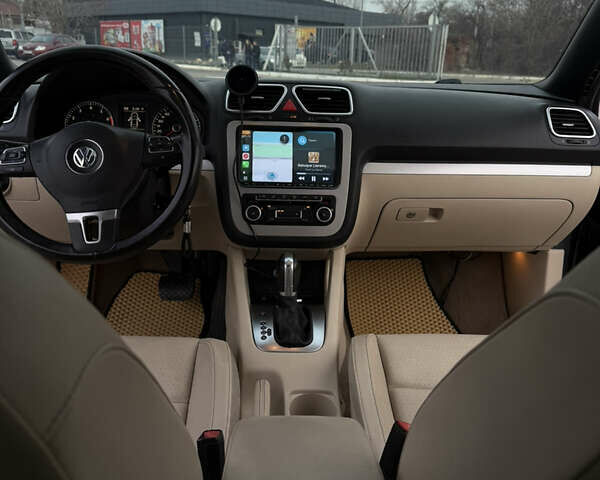 Коричневый Фольксваген Эос, объемом двигателя 1.98 л и пробегом 228 тыс. км за 7900 $, фото 13 на Automoto.ua