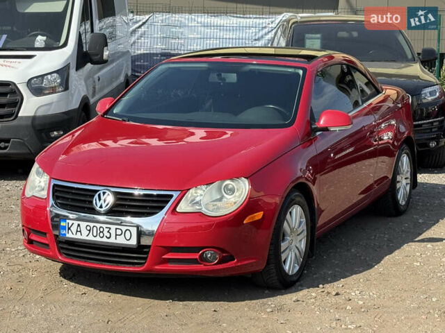 Красный Фольксваген Эос, объемом двигателя 1.98 л и пробегом 97 тыс. км за 9999 $, фото 1 на Automoto.ua