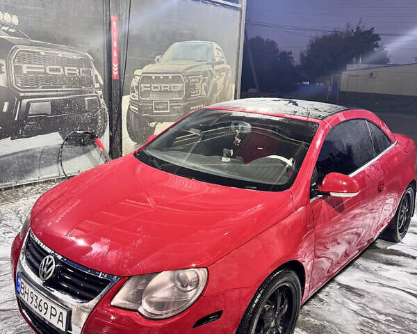Красный Фольксваген Эос, объемом двигателя 1.98 л и пробегом 230 тыс. км за 8000 $, фото 1 на Automoto.ua
