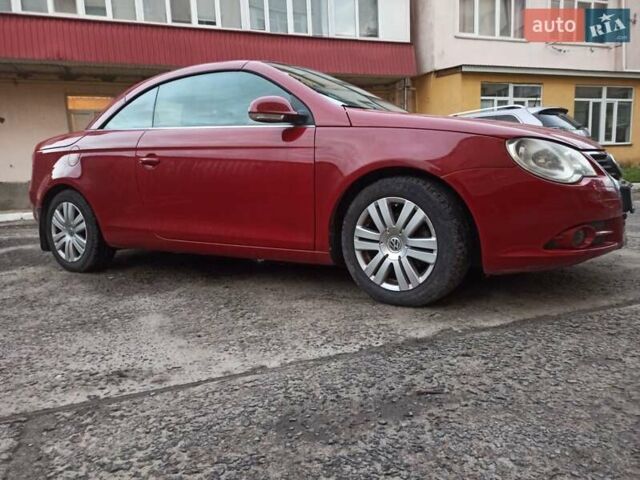 Красный Фольксваген Эос, объемом двигателя 2 л и пробегом 192 тыс. км за 5600 $, фото 11 на Automoto.ua