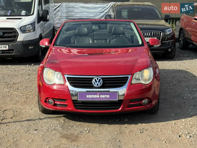 Красный Фольксваген Эос, объемом двигателя 1.98 л и пробегом 97 тыс. км за 9999 $, фото 2 на Automoto.ua