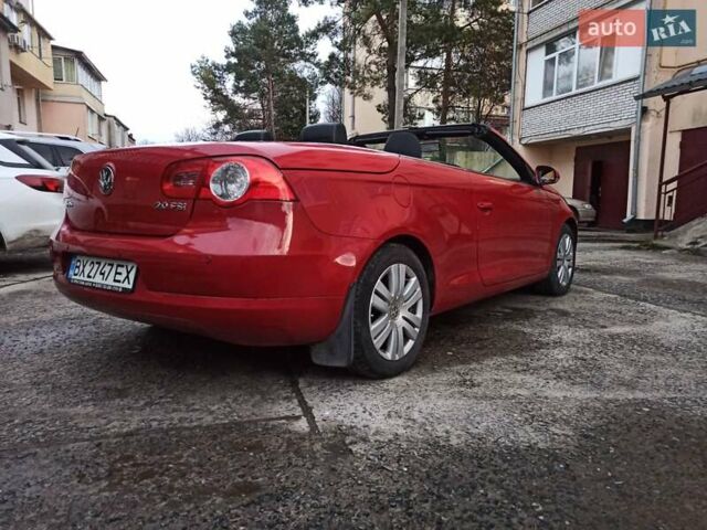 Красный Фольксваген Эос, объемом двигателя 2 л и пробегом 192 тыс. км за 5600 $, фото 9 на Automoto.ua