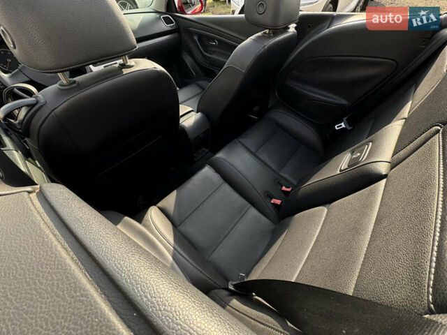 Красный Фольксваген Эос, объемом двигателя 1.98 л и пробегом 97 тыс. км за 9999 $, фото 15 на Automoto.ua