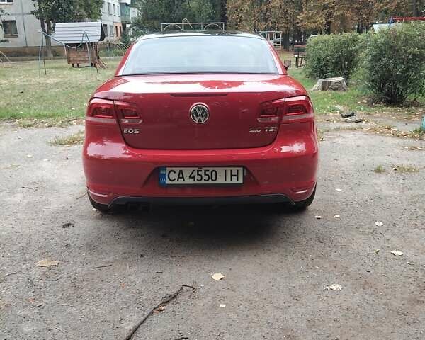 Фольксваген Эос 2013 в Черкассах на Automoto.ua Красный Фольксваген Эос, объемом двигателя 1.98 л и пробегом 120 тыс. км за 10000 $, фото 1 на Automoto.ua