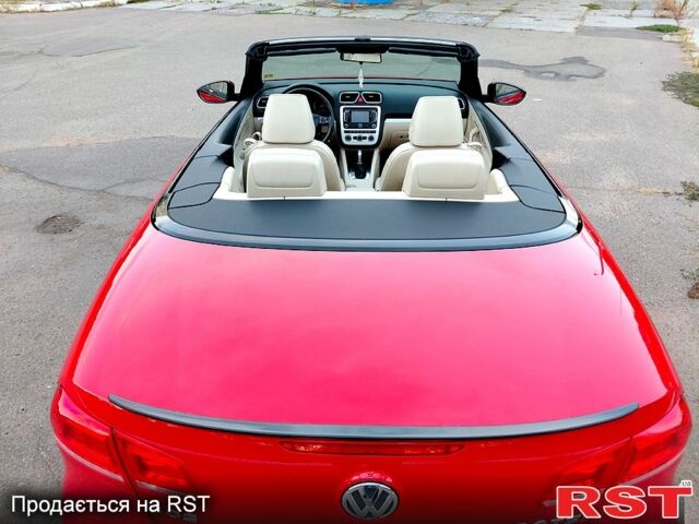 Фольксваген Еос 2013 у Одесі на Automoto.ua Червоний Фольксваген Еос, об'ємом двигуна 2 л та пробігом 228 тис. км за 8900 $, фото 1 на Automoto.ua