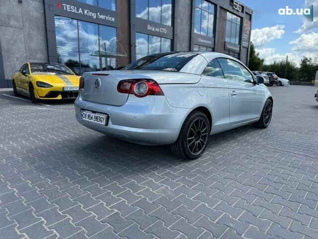 Фольксваген Эос, объемом двигателя 2 л и пробегом 255 тыс. км за 5590 $, фото 8 на Automoto.ua