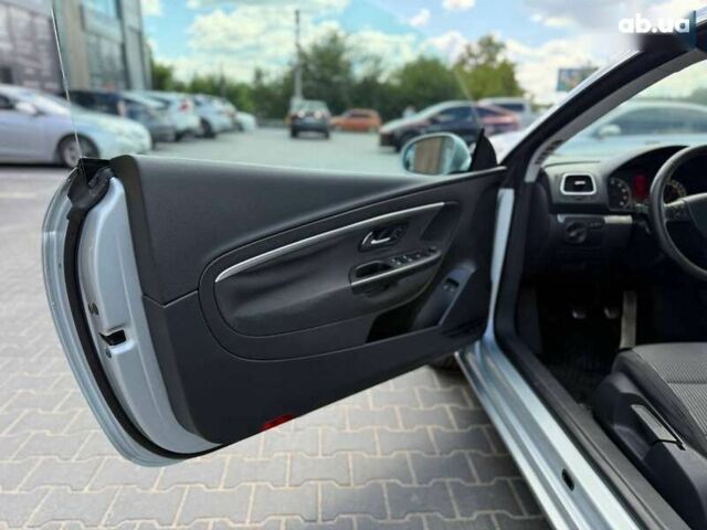 Фольксваген Эос, объемом двигателя 2 л и пробегом 255 тыс. км за 6200 $, фото 21 на Automoto.ua