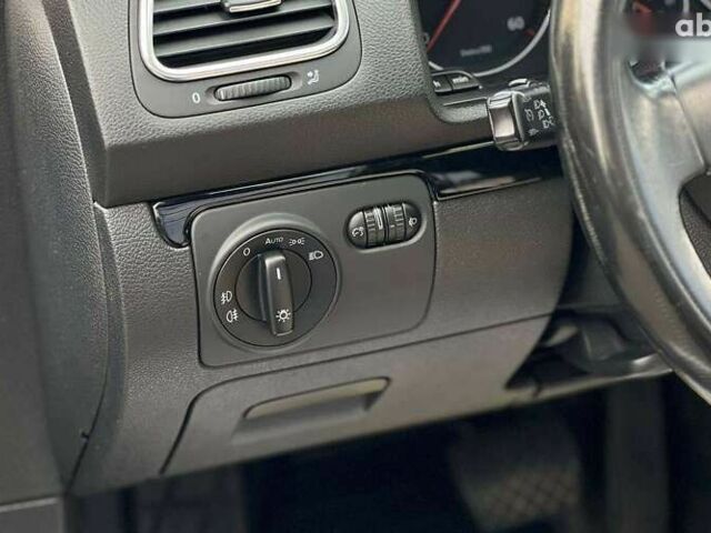 Фольксваген Еос, об'ємом двигуна 2 л та пробігом 310 тис. км за 8300 $, фото 12 на Automoto.ua