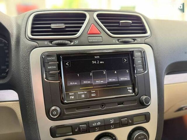 Фольксваген Еос, об'ємом двигуна 2 л та пробігом 213 тис. км за 6990 $, фото 29 на Automoto.ua