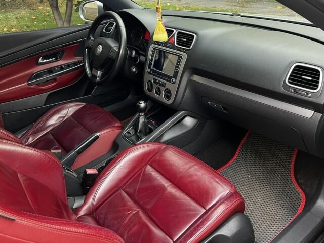 Серый Фольксваген Эос, объемом двигателя 2 л и пробегом 230 тыс. км за 4800 $, фото 8 на Automoto.ua