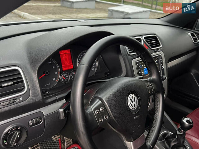 Серый Фольксваген Эос, объемом двигателя 1.98 л и пробегом 238 тыс. км за 4300 $, фото 12 на Automoto.ua