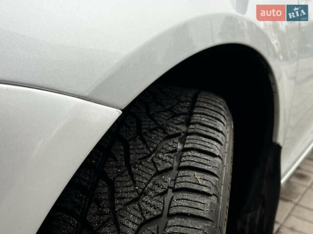 Серый Фольксваген Эос, объемом двигателя 1.98 л и пробегом 238 тыс. км за 4300 $, фото 10 на Automoto.ua