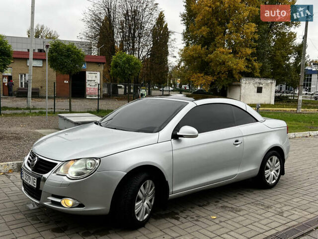 Серый Фольксваген Эос, объемом двигателя 1.98 л и пробегом 238 тыс. км за 4300 $, фото 4 на Automoto.ua